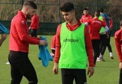 Trabzonspor Veysel Sönmezsoy transferini bitirdi