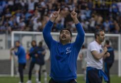 Adana Demirspor'da Play-Off geldi, Ümit Özat gözyaşlarına boğuldu