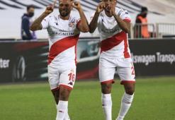Antalyaspor'u Fredy ve Amilton ikilisi sırtlıyor