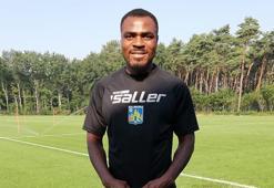 Emenike'den sürpriz transfer