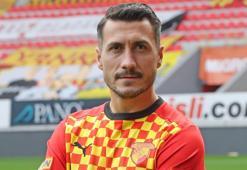 Adis Jahovic kimdir, nereli, kaç yaşında? Adis Jahovic hangi takımlarda oynadı?