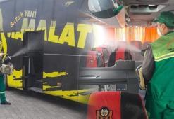 BtcTurk Yeni Malatyaspor takım otobüsü dezenfekte edildi