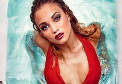 Rose Bertram 12.000 fit üstünde poz verdi