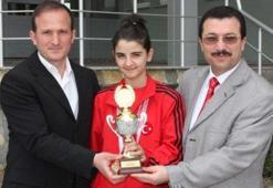 Gözü Olimpiyatlarda