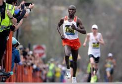 Boston Maratonu'na corona virüsü engeli