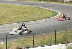 Türkiye Karting Şampiyonasının 3. ayak yarışları Kocaeli'de başladı