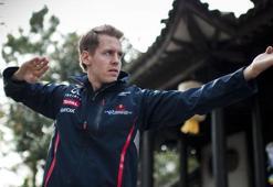 Vettel'den 'Kung Fu' şovu