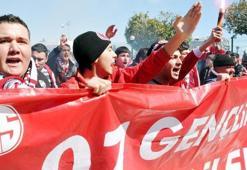 Taraftar Kadıköy'e akın ediyor