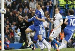 Chelsea'den şah ve 'Mat'a: 2-1
