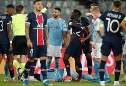 PSG'li Gueye, İlkay'a yaptığı faul ile tarihe geçti