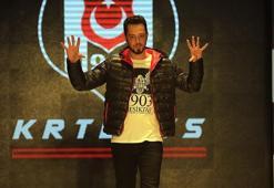 Beşiktaş defilesine ünlü akını!