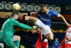 Rangers-Slavia Prag maçında sakatlık... Ondrej Kolar, hastaneye kaldırıldı