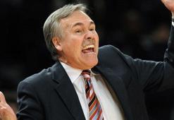 Knicks, D'Antoni ile yolları ayırdı