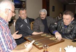 Tavlanın kitabını yazdılar
