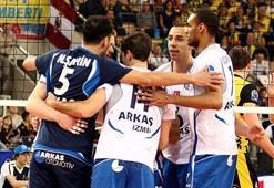 Arkas final şansını kaybetti:3-0