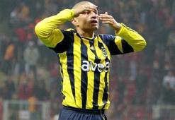 Alex derbileri sever
