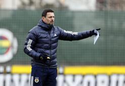 Fenerbahçe'de Erol Bulut'tan sürpriz karar! Kulübede olacak...