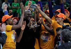 WNBA'de şampiyon Los Angeles Sparks