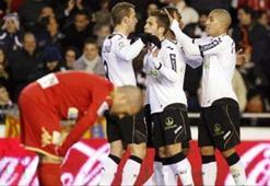 Valencia rahat kazandı: 4-0