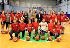 Kocaeli'de yeni basketbol yıldızları aranıyor