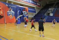 CSKA, Galatasaray tezahüratıyla çalıştı!