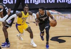 Sacramento, LeBron ve Anthony Davis'ten yoksun Lakers'ı mağlup etti