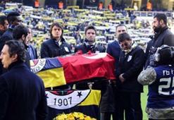 "Lefter ölmedi, kalbimizde yaşıyor"