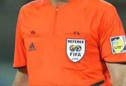 28 FIFA kokartı taktı