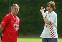 Hırvatistan'ın efsane futbolcusu Zlatko Kranjcar, yaşamını yitirdi