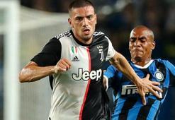 Merih Demiral geri döndü!