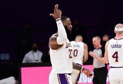 Los Angeles Lakers, Golden State Warriors engelini rahat geçti