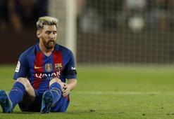 Barcelona'da Lionel Messi şoku!