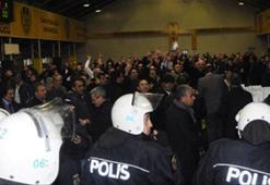 Başkent gene karıştı