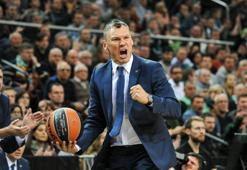 SON DAKİKA | Jasikevicius'tan Fenerbahçe'ye kötü haber... Barcelona resmen açıkladı