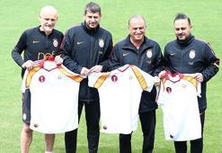 Galatasaray'da UEFA Kupası'nın yıl dönümü kutlandı