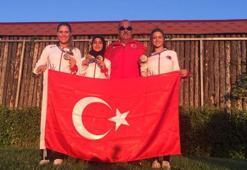 Genç kız atıcılar, dünya şampiyonu oldu