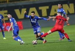 (ÖZET) İstanbulspor - Fenerbahçe maç sonucu: 0 - 2
