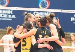 VakıfBank güldü Eczacıbaşı üzüldü