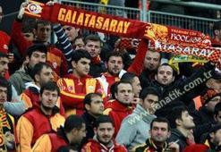 TT Arena'da tam destek