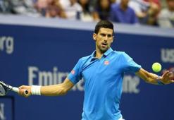 Djokovic 10. kez üst üste yarı finalde