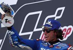 Büyük Britanya'da zafer Alex Rins'in