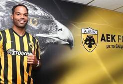 AEK, Lescott'u kadrosuna kattı