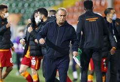 Fatih Terim büyük sorunu çözdü: Deplasman