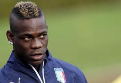 Palermo başkanı, Balotelli'ye kucak açtı