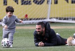 Arda Turan'ın oğlu Hamza Florya'da
