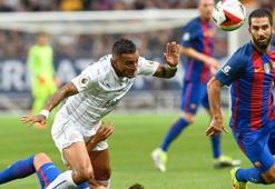 Barcelona 4-2 Leicester City