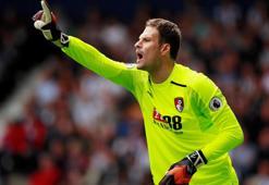 Fenerbahçe'nin gündemindeki Asmir Begovic'ten transfere yeşil ışık!
