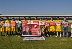 Sığınmacılar darbe girişimini futbol maçıyla protesto etti