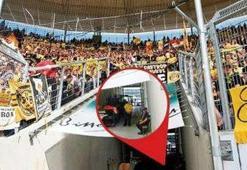 Hoparlörle rakibi bastırdılar