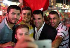 Hakan Ünsal: Türk milleti vatan sevgisini gösterdi